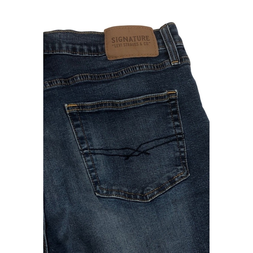 Signature by Levi Strauss & Co Mens Dark Wash Cuffed Denim Jean Shorts Size 32 - Picture 7 of 7